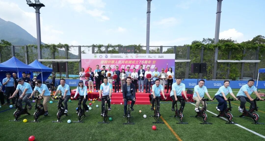 三年！从腾讯年入百万的明星制作人，到发不出工资的负责人